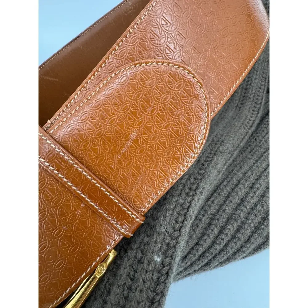 Authentic Vintage Gucci Leather Womens embossed GG belt Made in Italy 70cm/28